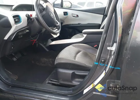 2017 Toyota Prius Prime Plus z USA, uszkodzony, nr VIN JTDKARFP8H3042618